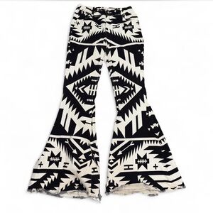 Ranch Dressn Black and White Aztec Geometric Super Flare Jeans